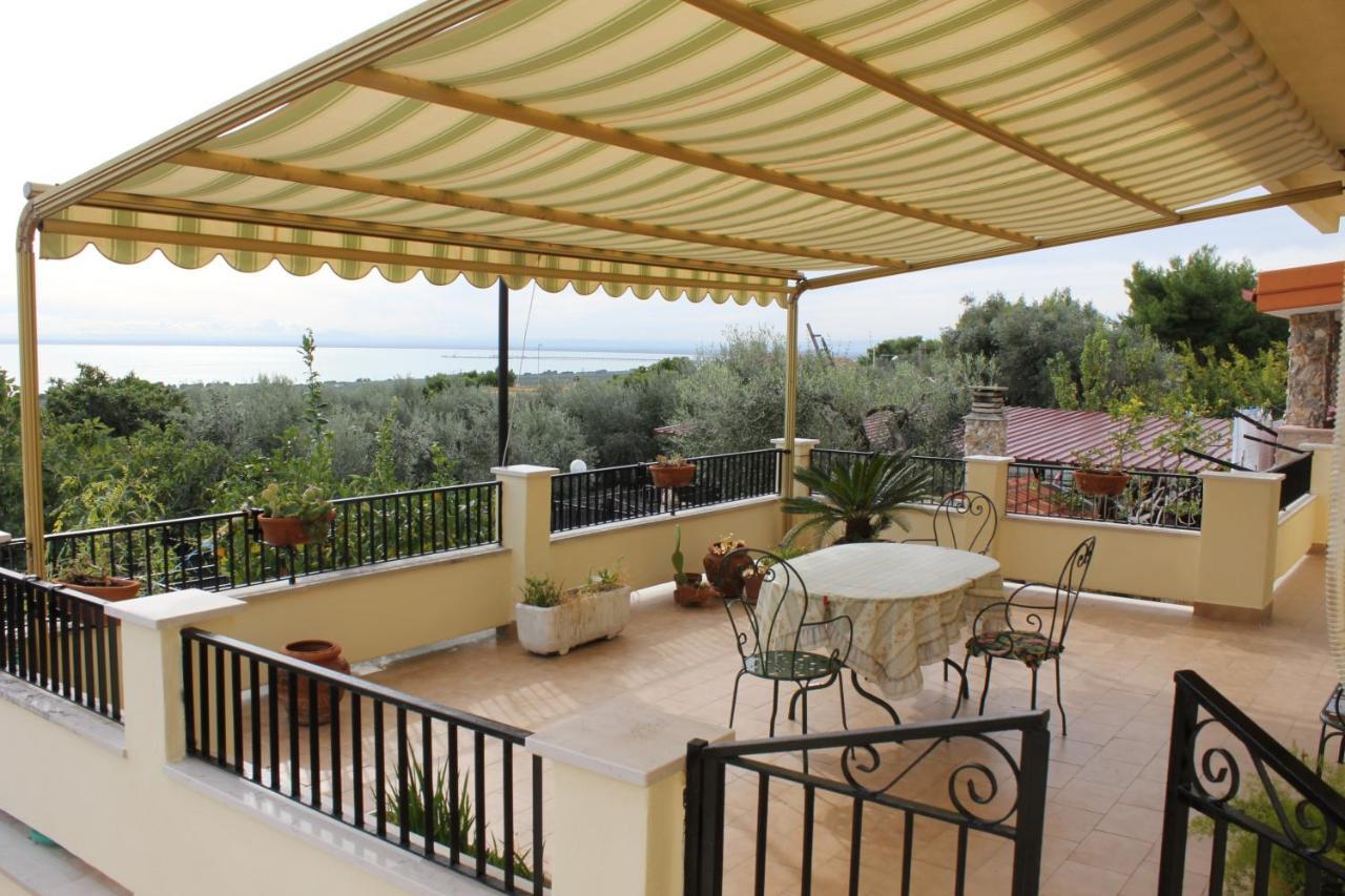 Home With Amazing View Monte SantʼAngelo Exteriör bild